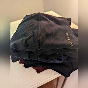 Leggings bundle - 5 pair size 8/M leggings VS and Old Navy